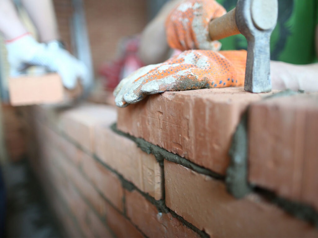 Zoutuitbloei behandelingen door COHA Gevelrenovatie